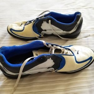 Puma V5.10 soccer Turf shoes Size 9 Blue/White